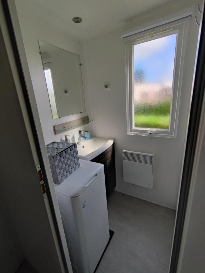 Mobilhome 741 Les Charmettes,3Ch,2Sdb,Lave Linge,Lave Vaisselle,Clim,2Wc Les Mathes Exterior photo